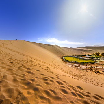 360度全景——敦煌鸣沙山月牙泉